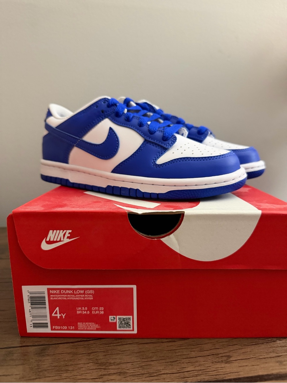 Nike Kids Low-Top Sneakers - Blue & White